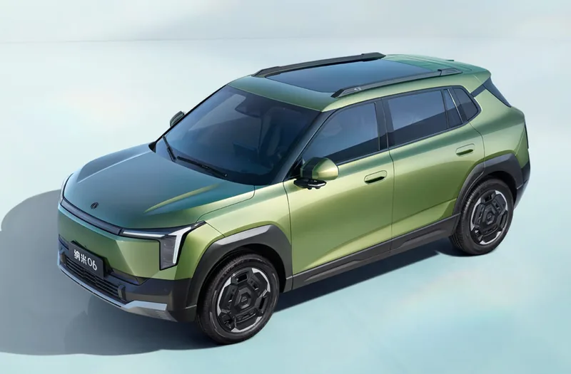 Πίσω καθίσματα και χώρος φόρτωσης Dongfeng VIGO