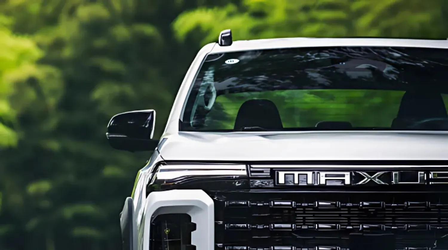 MAXUS T60 MAX yakın ön görünüm